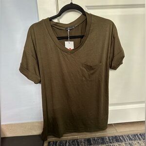 *NEW*Sz L*Miholl* Tee